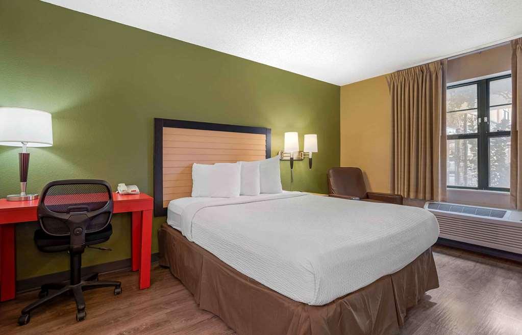 Extended Stay America Suites - Houston - Med Ctr - Greenway Plaza Room photo